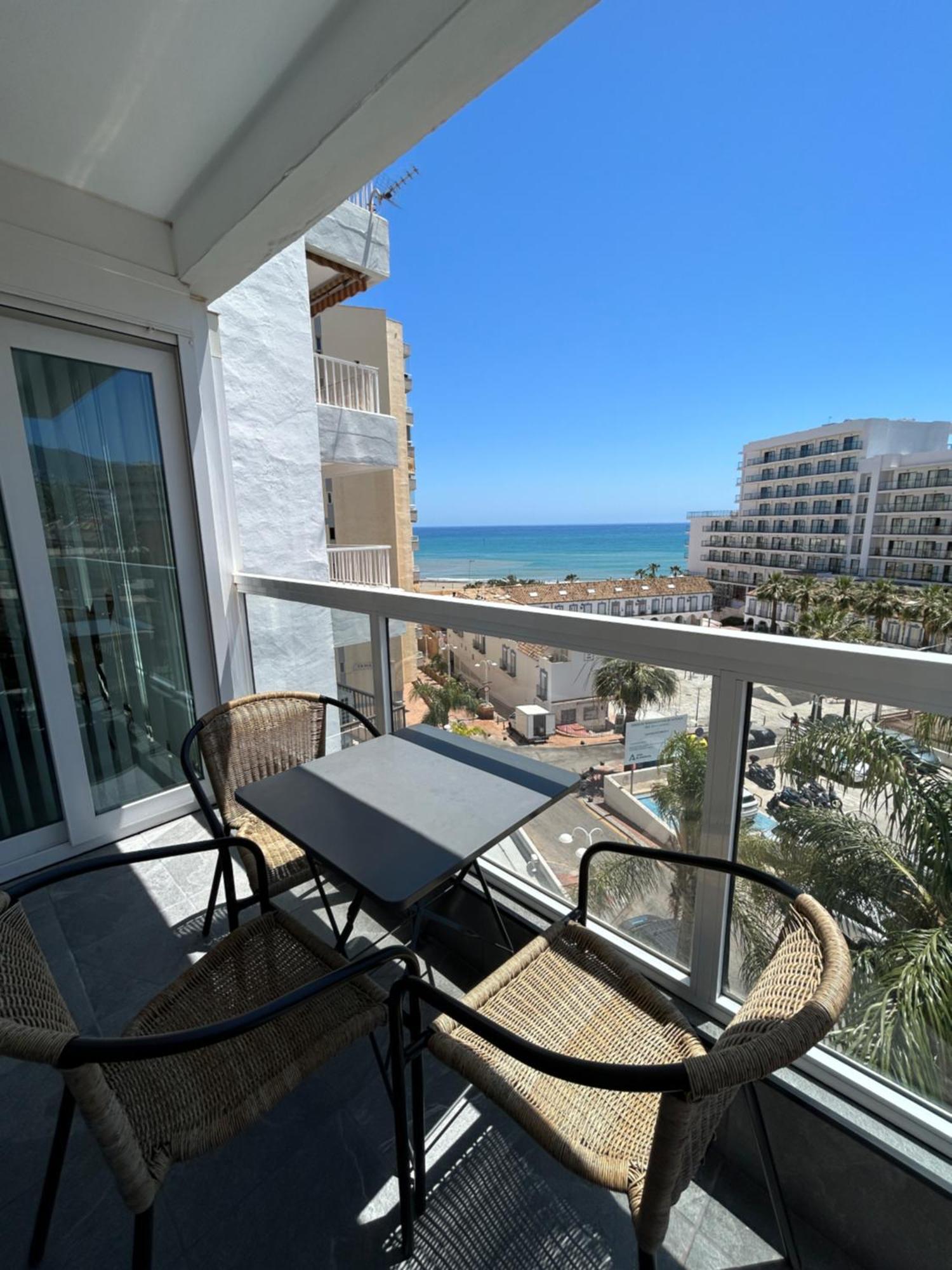 Diana Apartment - Terrace And Pool - 80M From The Beach Бенальмадена Экстерьер фото